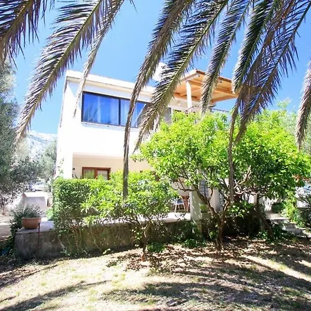 Dajana Appartement *