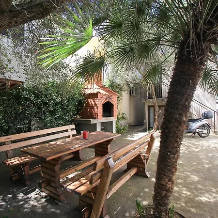 Dajana Apartament *